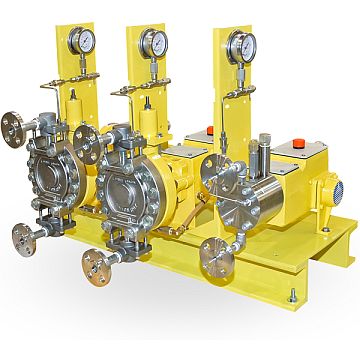 Metering Pumps Milroyal D Triplex low flow special with leak detection